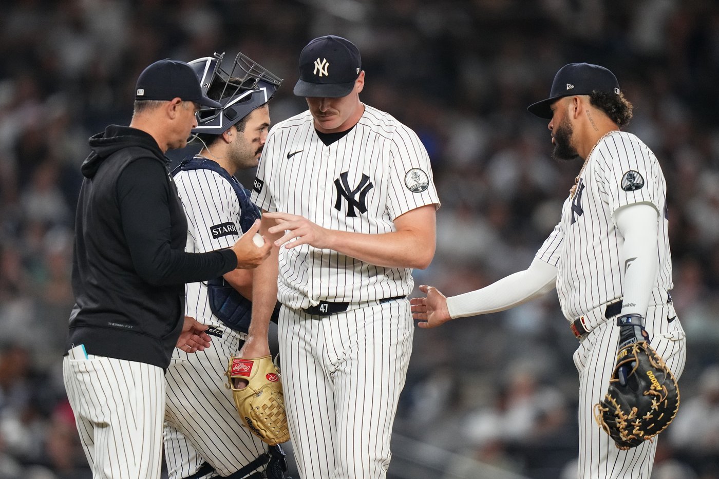 Yordan Alvarez hits go-ahead triple in 8th inning as Astros outlast Yankees 9-7 | iNFOnews.ca