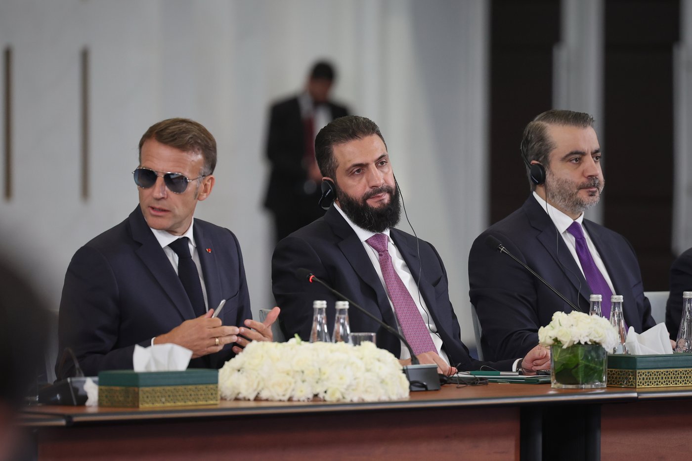 Explosions rock Syria's capital as French President Macron visits | iNFOnews.ca Explosions rock Syria's capital as French President Macron visits | iNFOnews.ca