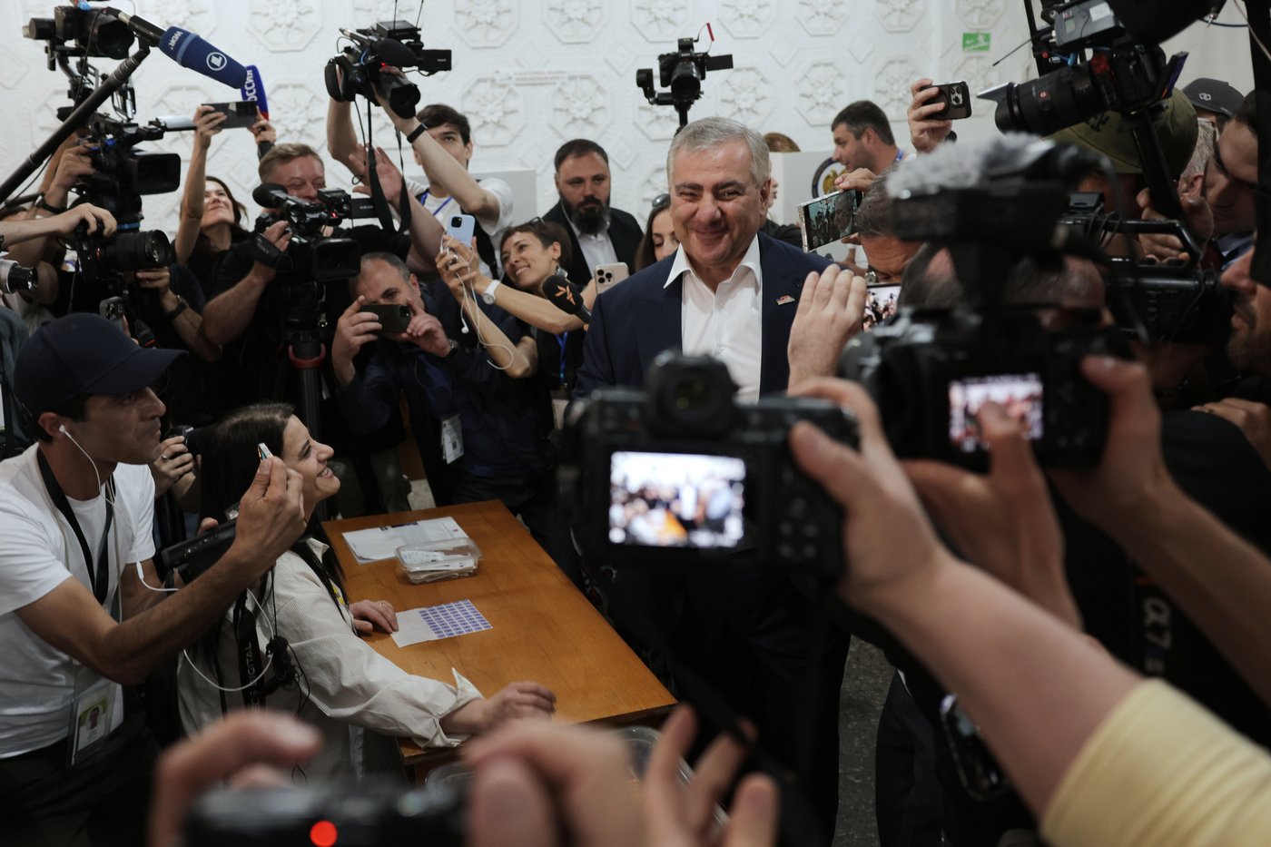 Armenians go to the polls under Russian pressure aimed at preventing a drift toward West | iNFOnews.ca
