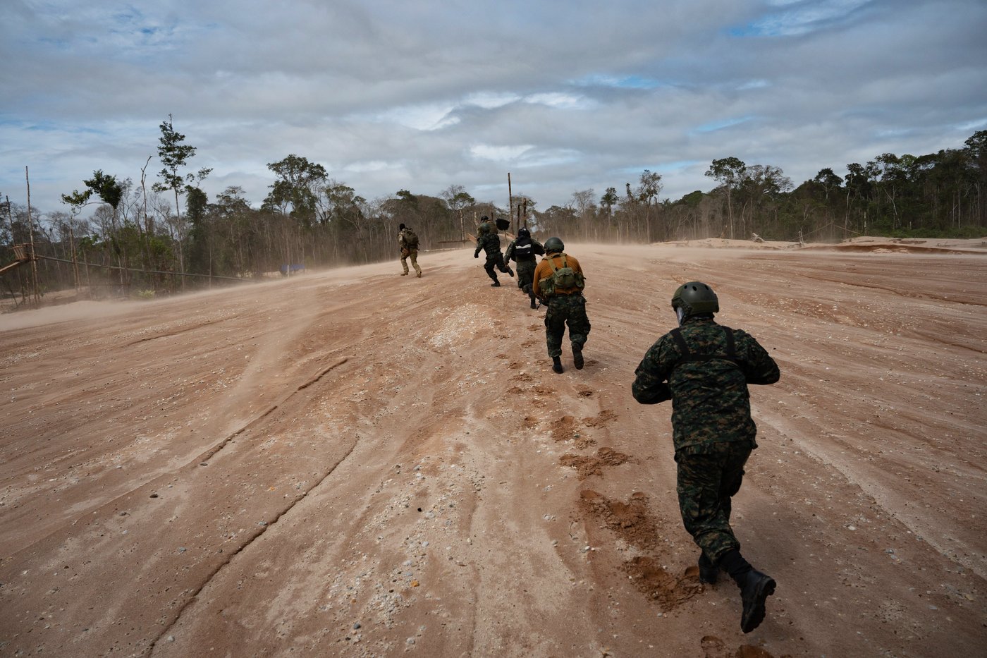 Peru steps up fight against illegal gold mining as activity enters protected Amazon reserve | iNFOnews.ca
