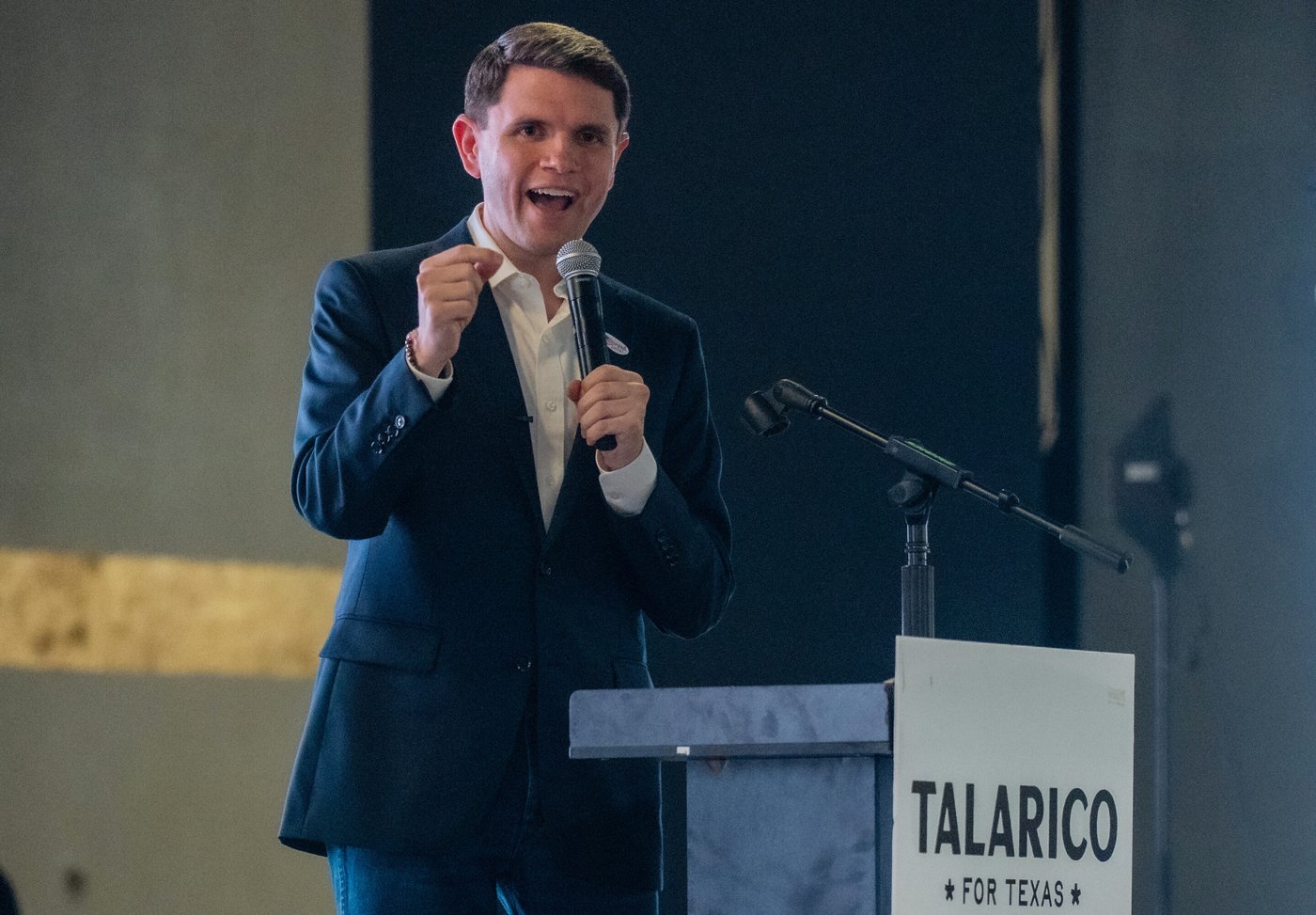 Texas' Senate primary race between Crockett and Talarico ramps up after pulled Colbert interview | iNFOnews.ca