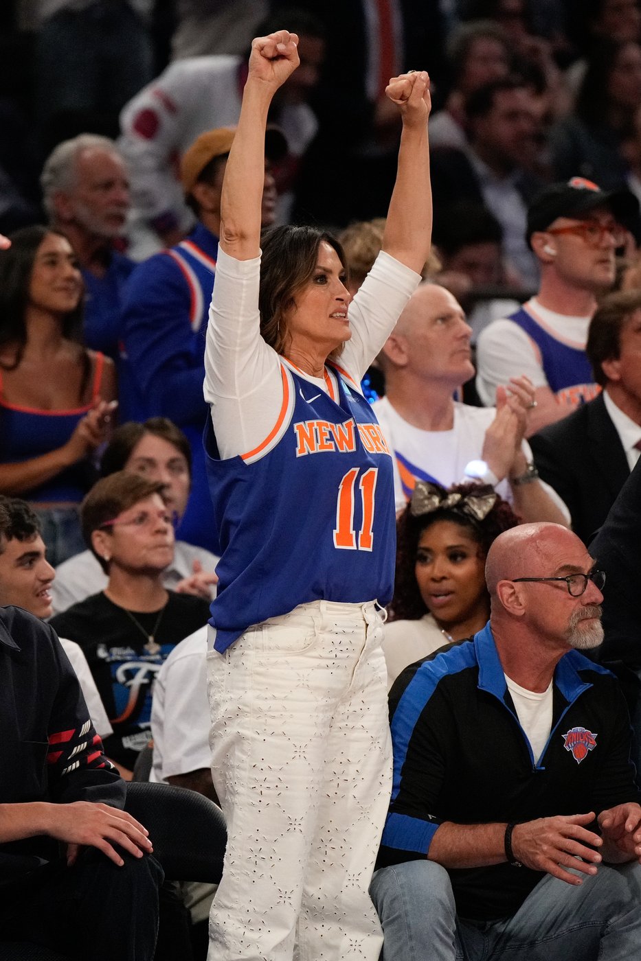 A-list celebrities jump for a shot at the NBA Finals, in photos | iNFOnews.ca