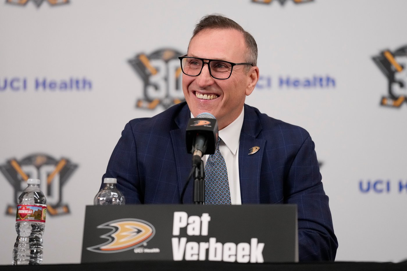 Guerin, MacFarland, Verbeek up for Jim Gregory Award as top NHL general manager | iNFOnews.ca