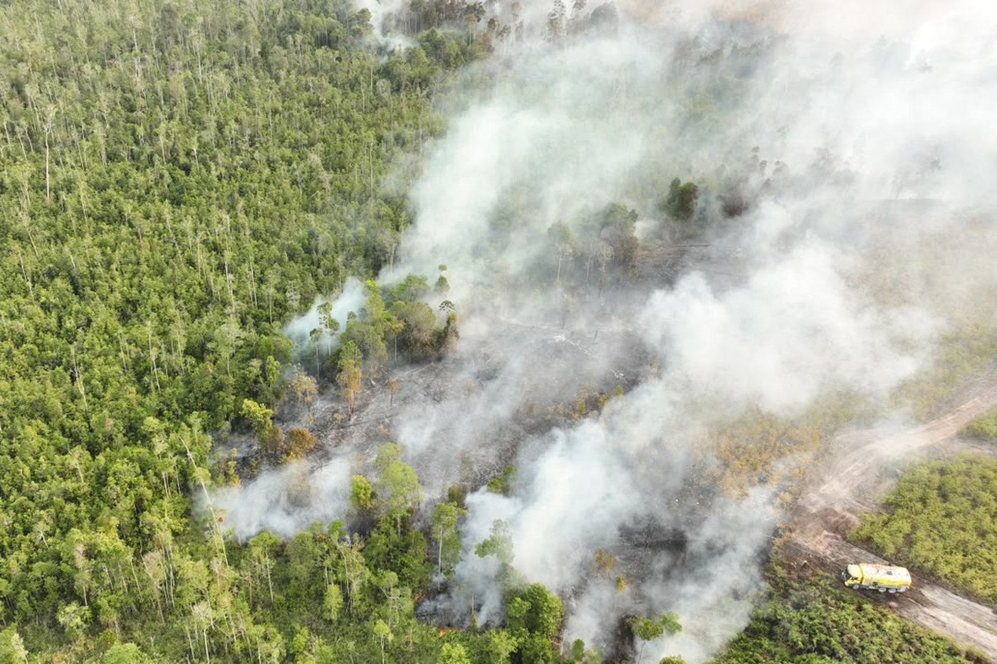 Indonesia warns against starting open blazes as haze from wildfires spreads to Malaysia | iNFOnews.ca Indonesia warns against starting open blazes as haze from wildfires spreads to Malaysia | iNFOnews.ca