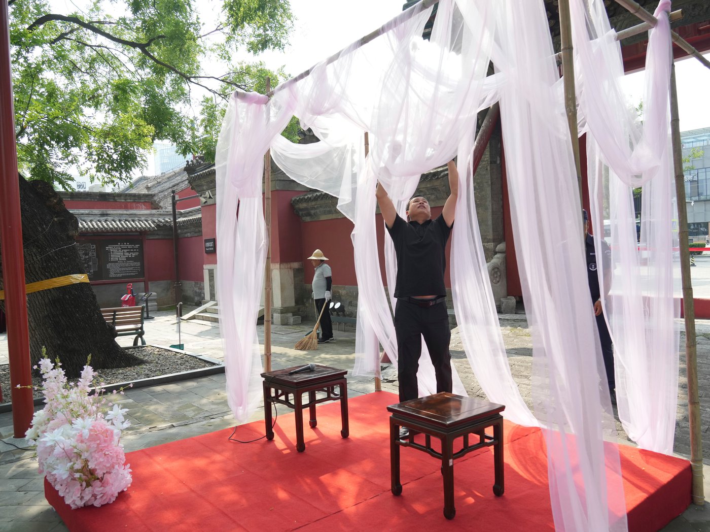 Chinese Valentine’s Day is rooted in legend and tradition, not just romance | iNFOnews.ca Chinese Valentine’s Day is rooted in legend and tradition, not just romance | iNFOnews.ca