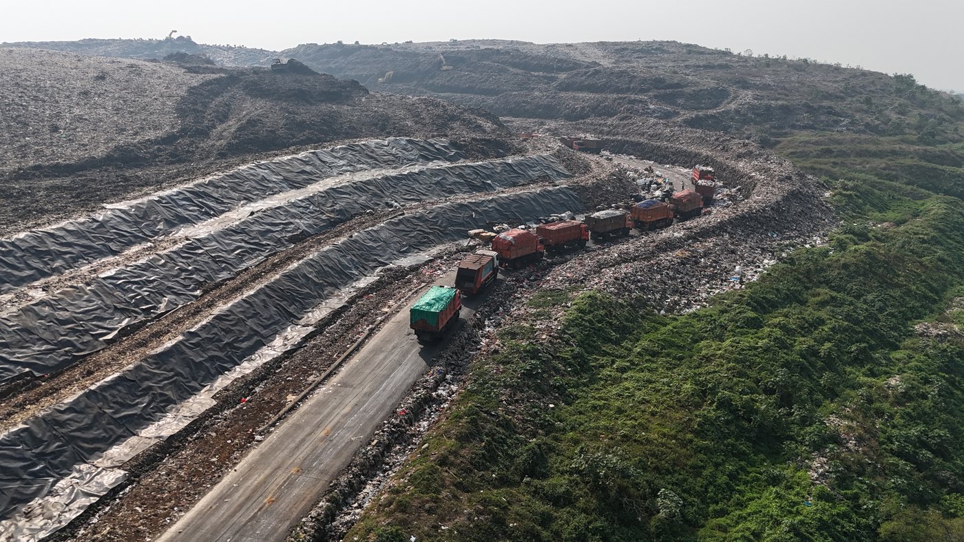As Indonesia cuts methane emissions, life atop a mountain of garbage begins to change | iNFOnews.ca As Indonesia cuts methane emissions, life atop a mountain of garbage begins to change | iNFOnews.ca