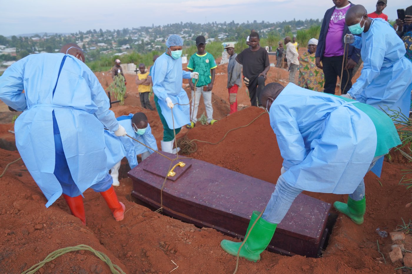 Congo’s Ebola outbreak reaches 5,000 cases as it outpaces response efforts at unprecedented speed | iNFOnews.ca Congo’s Ebola outbreak reaches 5,000 cases as it outpaces response efforts at unprecedented speed | iNFOnews.ca