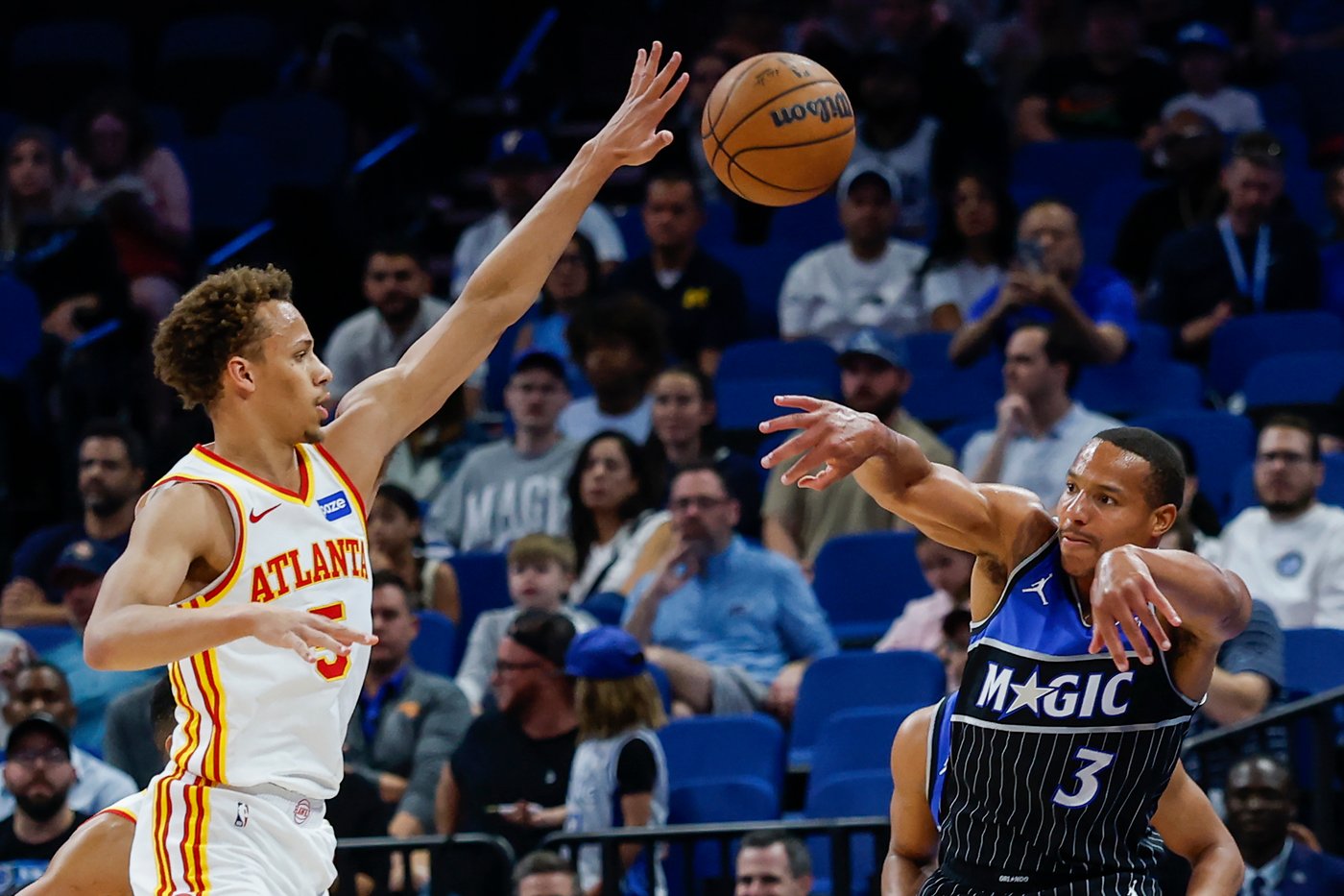 Hawks rout Magic 130-101 for 17th win in 19 games | iNFOnews.ca