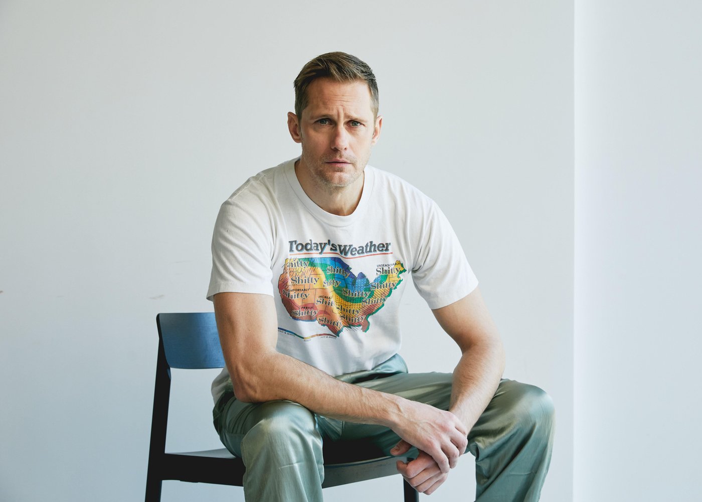 Alexander Skarsgård and Harry Melling on the surprisingly sweet BDSM romance ‘Pillion’ | iNFOnews.ca Alexander Skarsgård and Harry Melling on the surprisingly sweet BDSM romance ‘Pillion’ | iNFOnews.ca