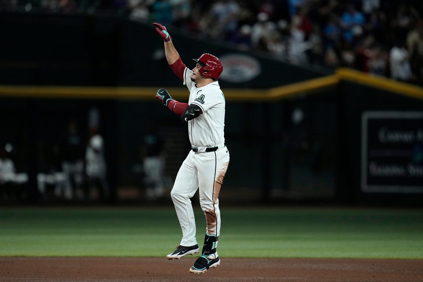 Diamondbacks set season high for runs in 15-5 rout of Athletics | iNFOnews.ca