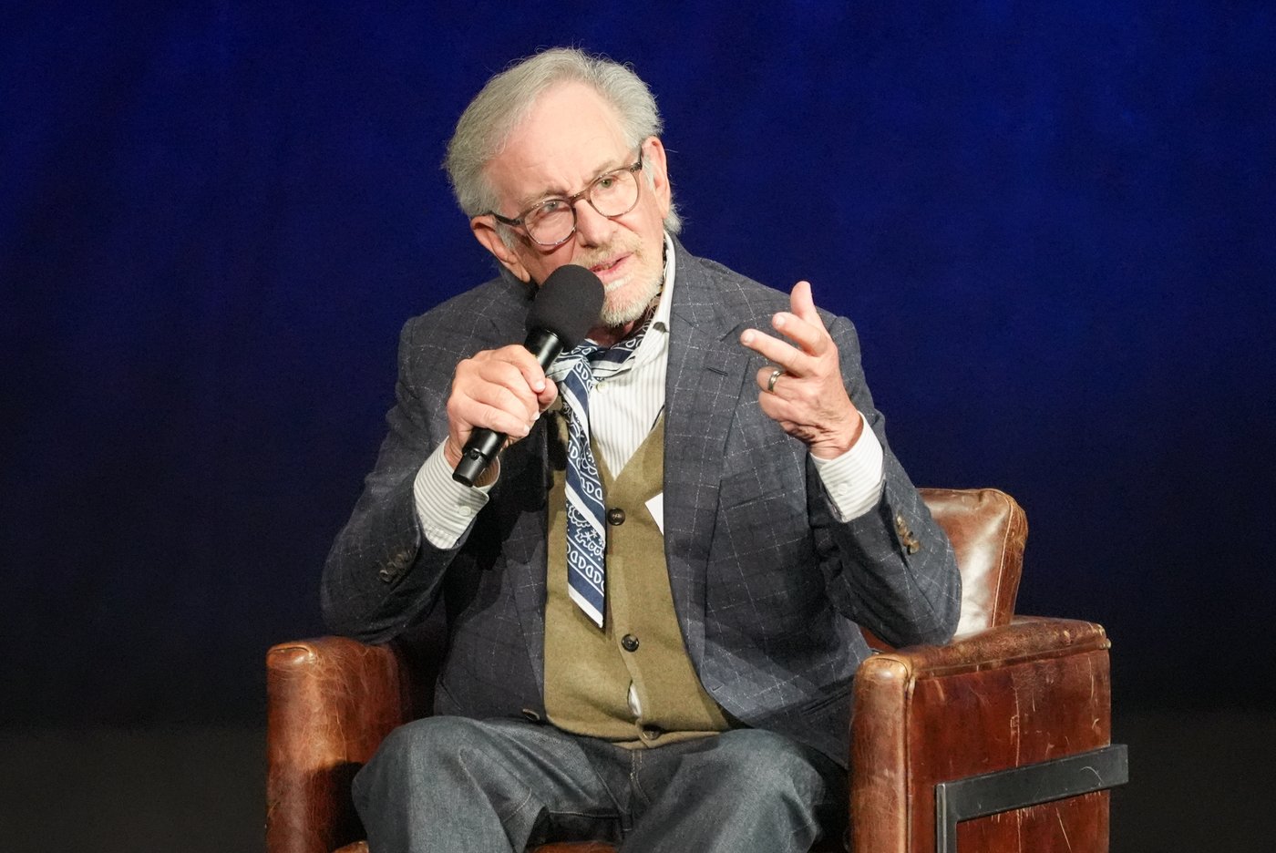 Christopher Nolan brings ‘The Odyssey’ to CinemaCon; Steven Spielberg previews 'Disclosure Day' | iNFOnews.ca