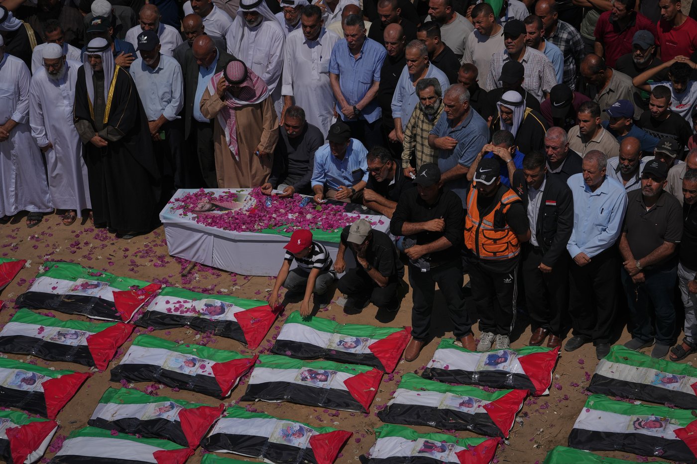 Netanyahu says no Israeli withdrawal from Gaza until Hamas has been completely disarmed | iNFOnews.ca
