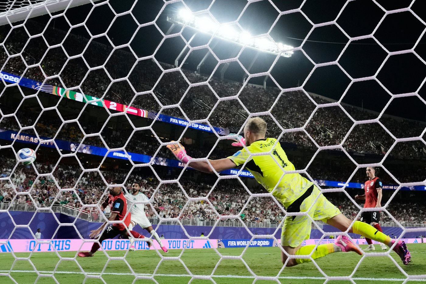 Austria, Algeria trade goals in stoppage time, both advance at World Cup with stunning 3-3 draw | iNFOnews.ca Austria, Algeria trade goals in stoppage time, both advance at World Cup with stunning 3-3 draw | iNFOnews.ca
