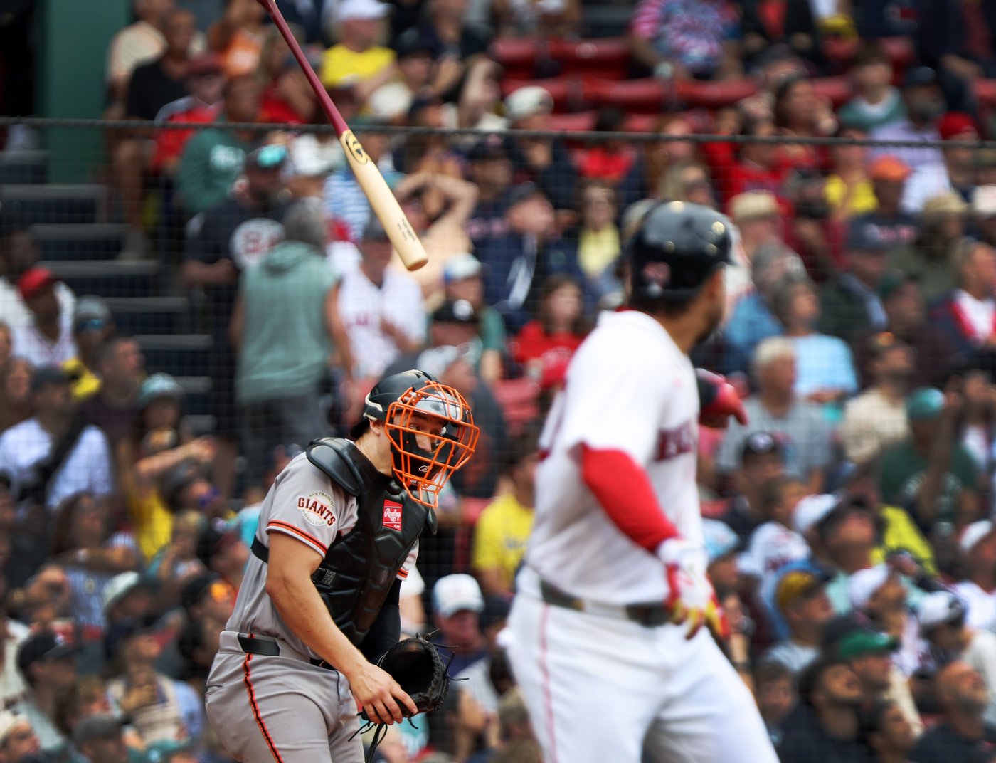 Sogard's solo homer starts Red Sox rally in 5-4 win over Giants | iNFOnews.ca