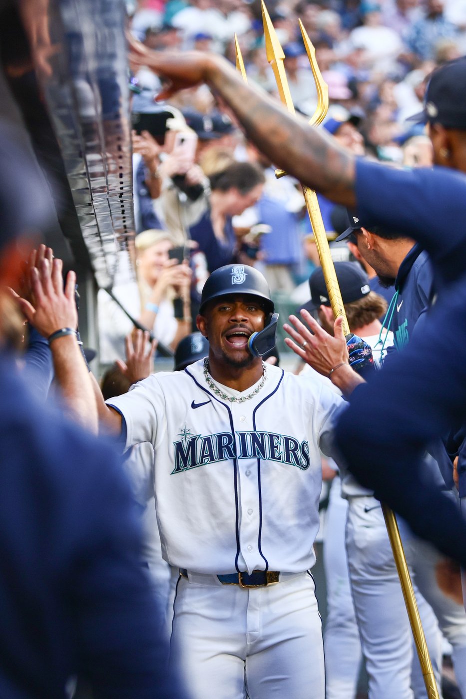 Rodríguez and Emerson hit HRs, Woo pitches 7 scoreless innings as Mariners beat Tigers 4-2 | iNFOnews.ca Rodríguez and Emerson hit HRs, Woo pitches 7 scoreless innings as Mariners beat Tigers 4-2 | iNFOnews.ca