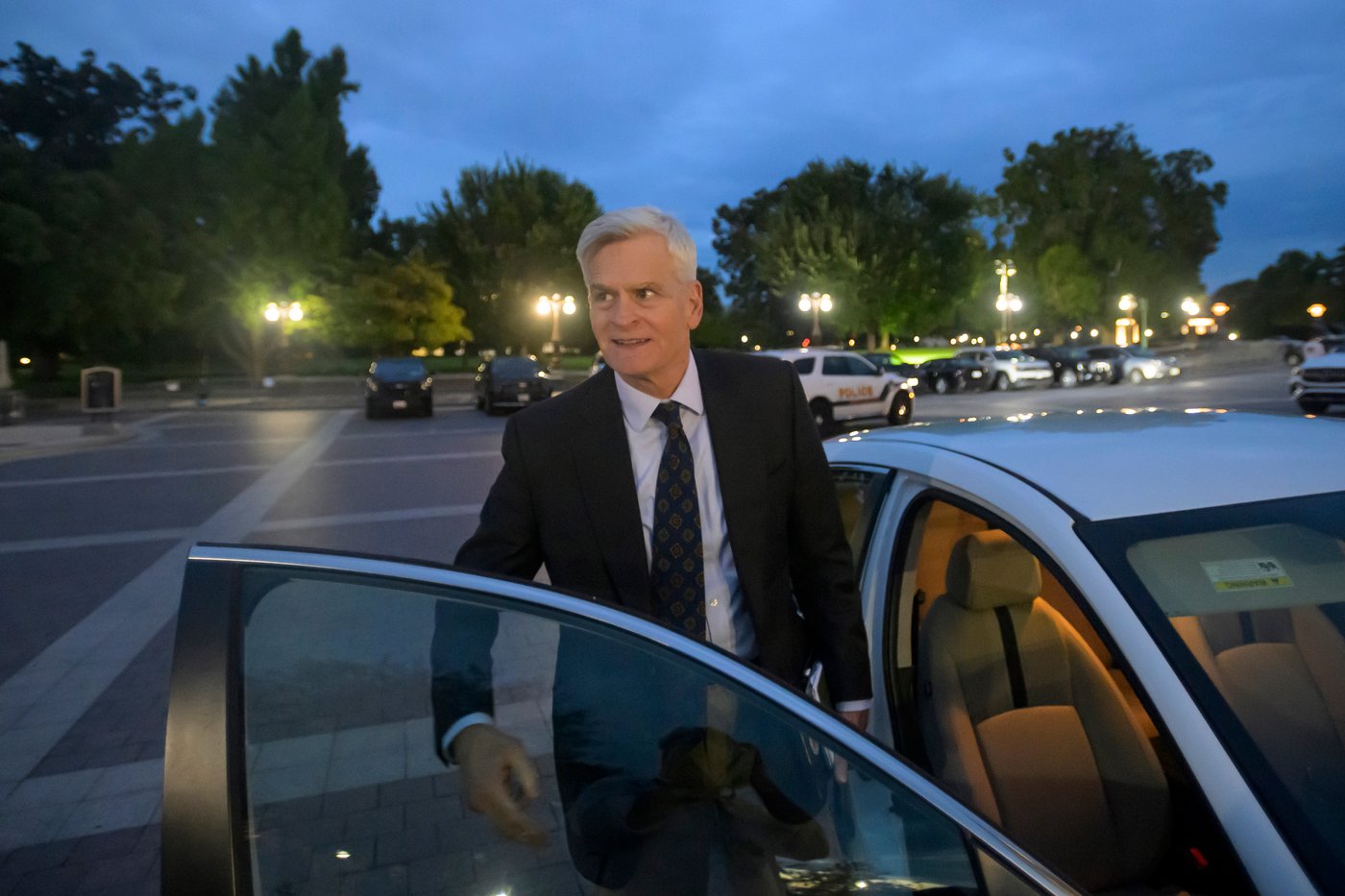 Todd Blanche narrowly confirmed as Trump's attorney general in overnight vote | iNFOnews.ca Todd Blanche narrowly confirmed as Trump's attorney general in overnight vote | iNFOnews.ca