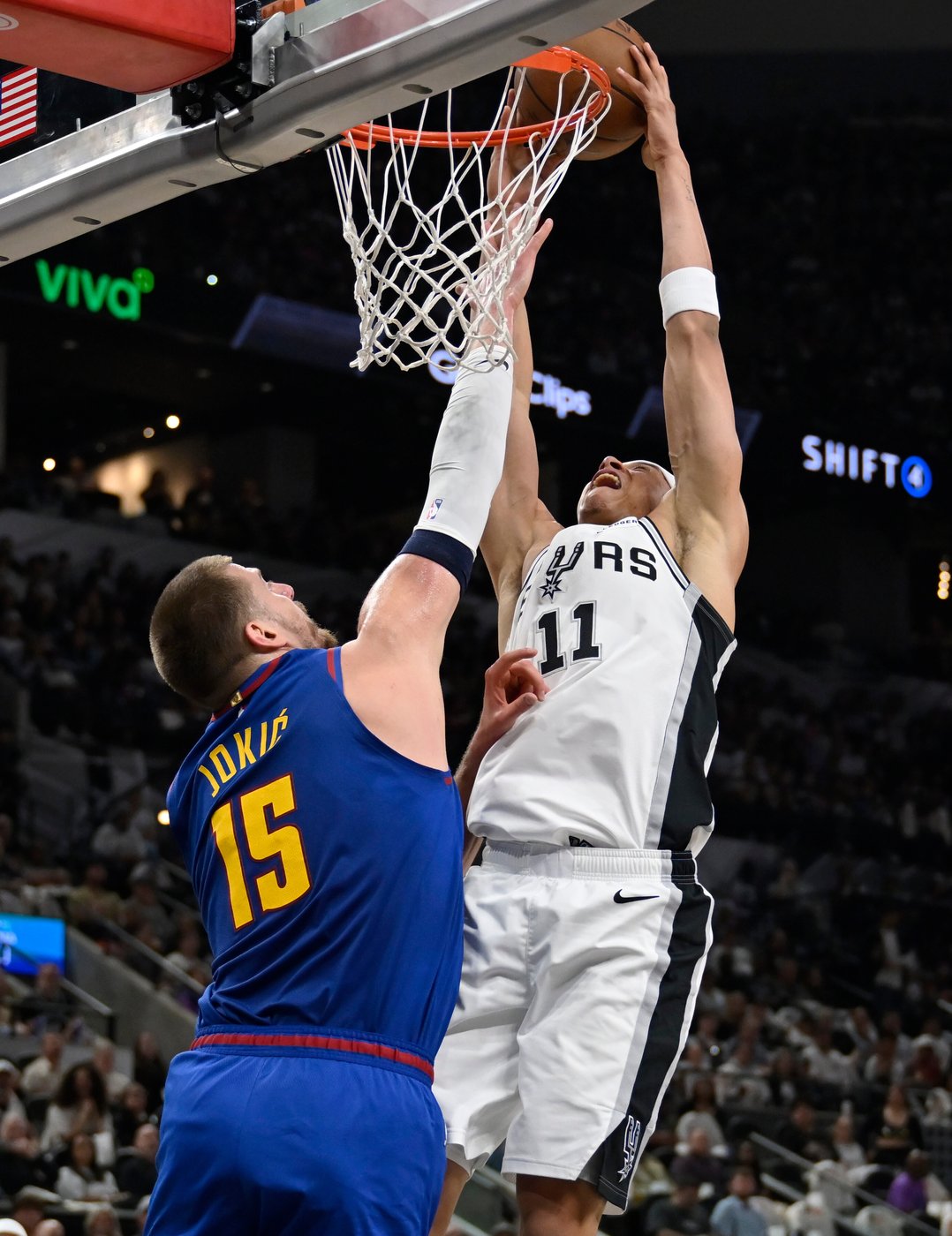 Jokic plays 1st half of Nuggets' game versus Spurs to qualify for award eligibility while Wemby sits | iNFOnews.ca