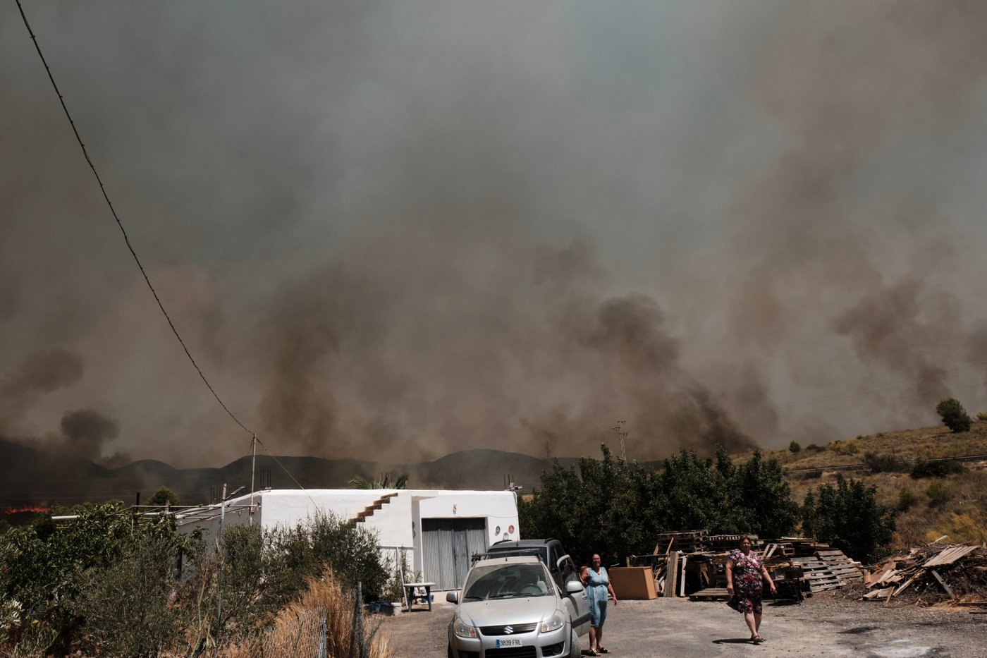 Wildfire devastates an expat community in southern Spain, killing at least 12 with 23 missing | iNFOnews.ca