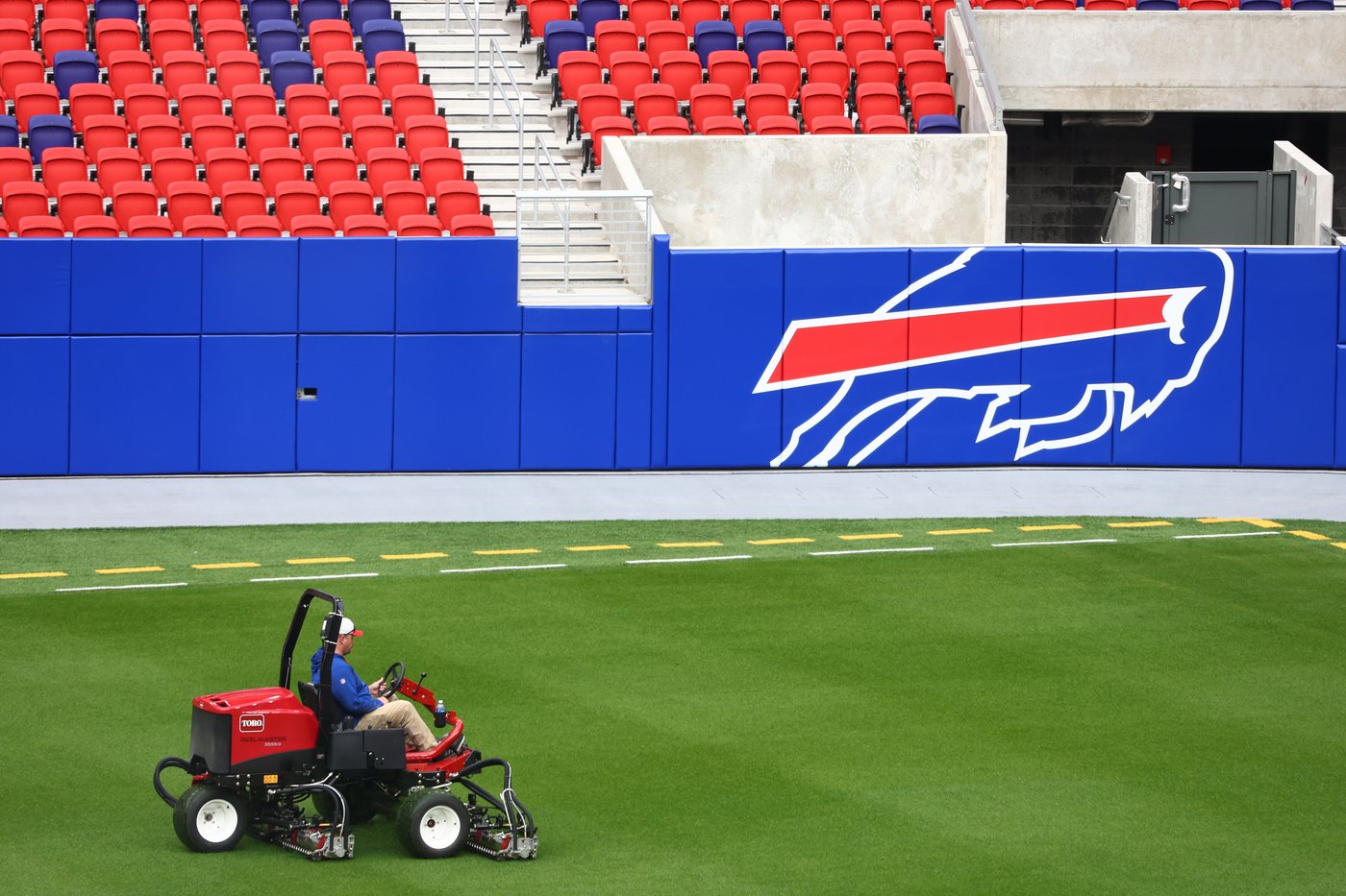 Josh Allen and Bills prepare to hold first practice in their new $2.1 billion stadium on Saturday | iNFOnews.ca Josh Allen and Bills prepare to hold first practice in their new $2.1 billion stadium on Saturday | iNFOnews.ca