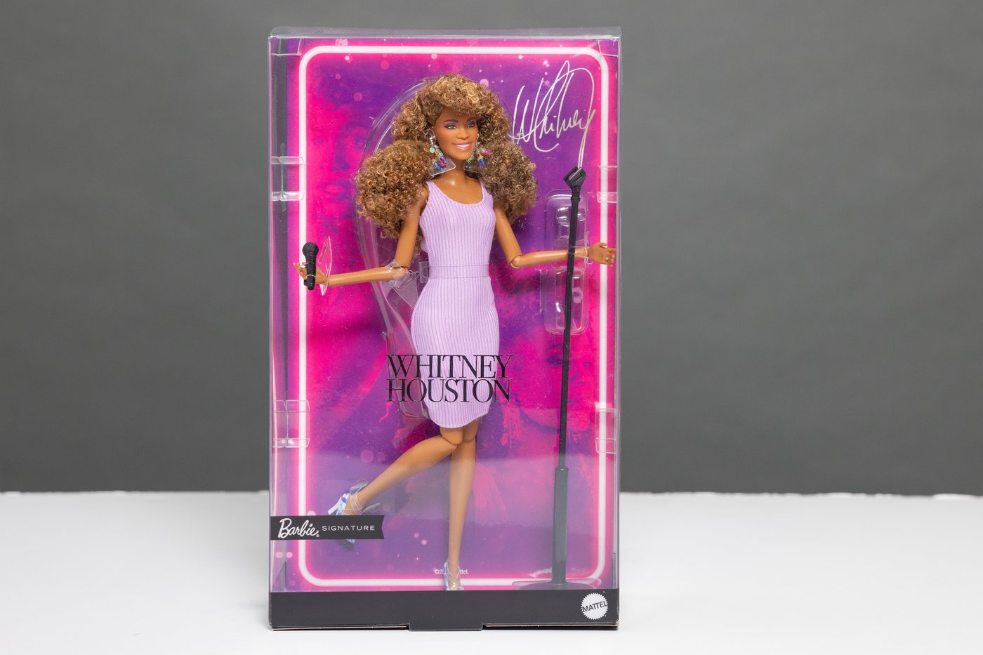 Whitney Houston's new No. 1s album, first-ever Barbie, Clive Davis and more: A Q&A with Pat Houston | iNFOnews.ca Whitney Houston's new No. 1s album, first-ever Barbie, Clive Davis and more: A Q&A with Pat Houston | iNFOnews.ca