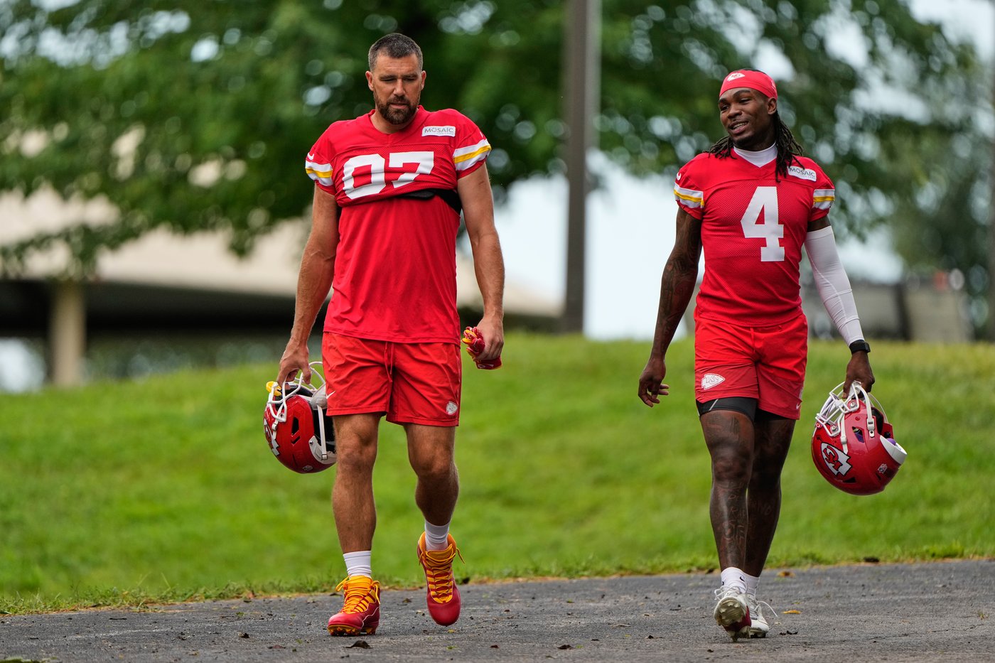 Travis Kelce: Chiefs camp offers welcome 'sanctuary' after closely watched wedding to Taylor Swift | iNFOnews.ca