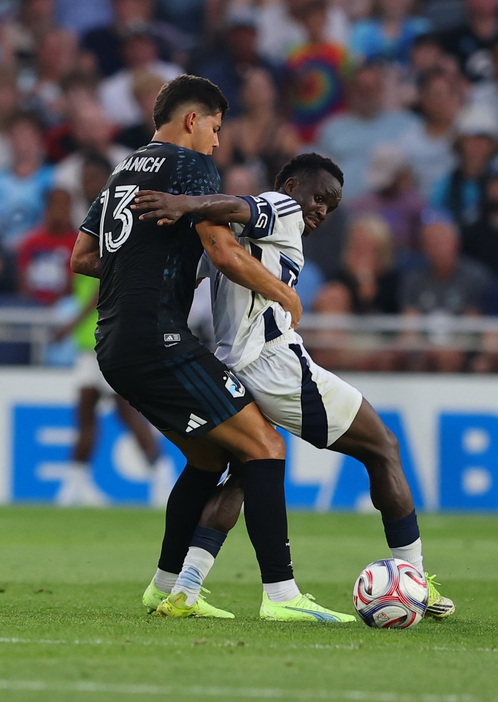 Minnesota United plays to scoreless draw against visiting Whitecaps | iNFOnews.ca Minnesota United plays to scoreless draw against visiting Whitecaps | iNFOnews.ca