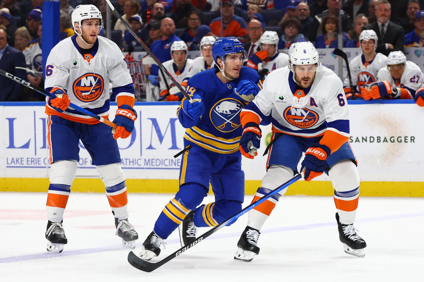 Byram's empty-netter stands as winner to lift Sabres past Islanders 4-3 | iNFOnews.ca Byram's empty-netter stands as winner to lift Sabres past Islanders 4-3 | iNFOnews.ca