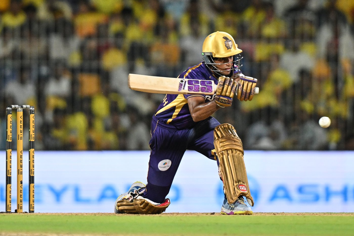 Spinners earn Chennai a 32-run victory and leave Kolkata still searching for first IPL win | iNFOnews.ca