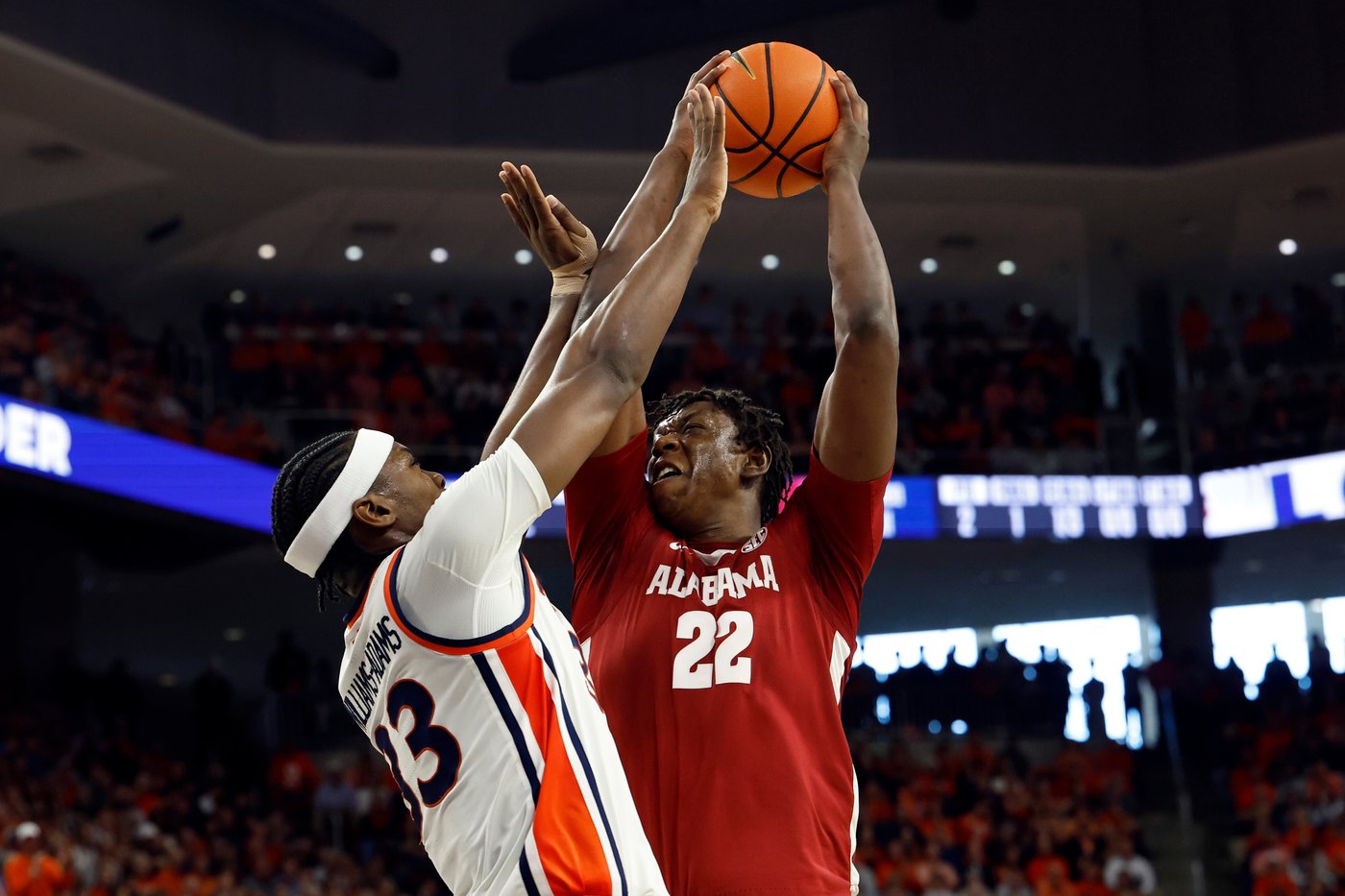 Philon Jr. scores 25 points as Alabama defeats Auburn 96-92 | iNFOnews.ca