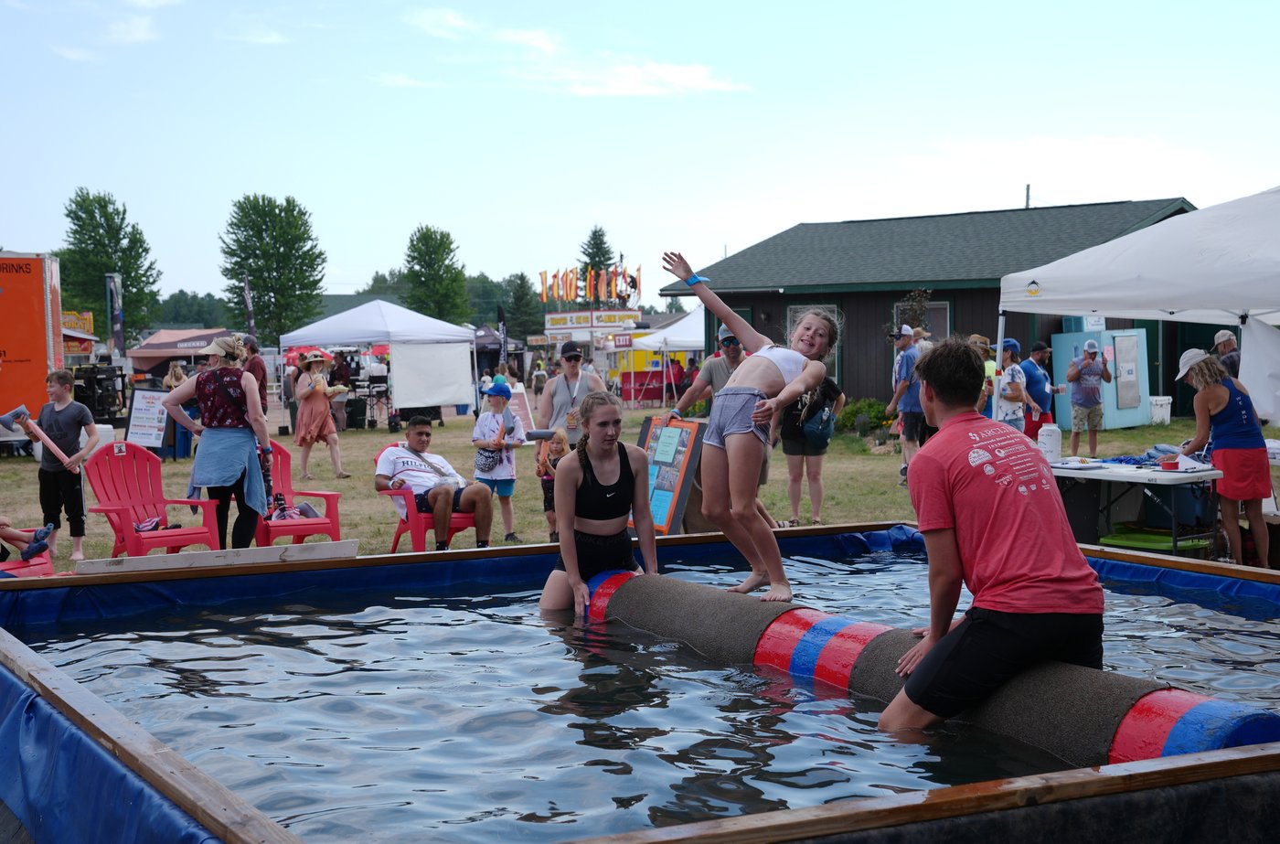 Flying axes and rolling logs at the Lumberjack World Championships, in photos | iNFOnews.ca