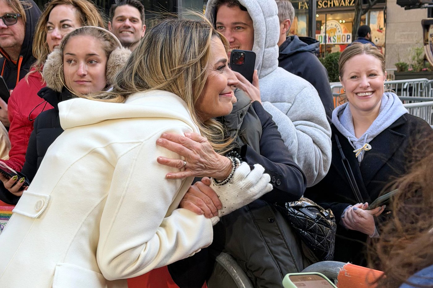 Savannah Guthrie returns to 'Today' anchor desk for first time since mother's disappearance | iNFOnews.ca Savannah Guthrie returns to 'Today' anchor desk for first time since mother's disappearance | iNFOnews.ca