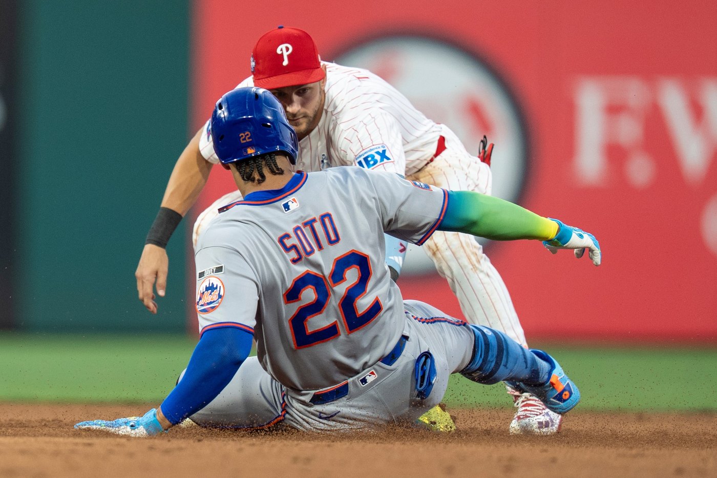 Mets slugger Juan Soto leaves game against Cubs with back tightness | iNFOnews.ca