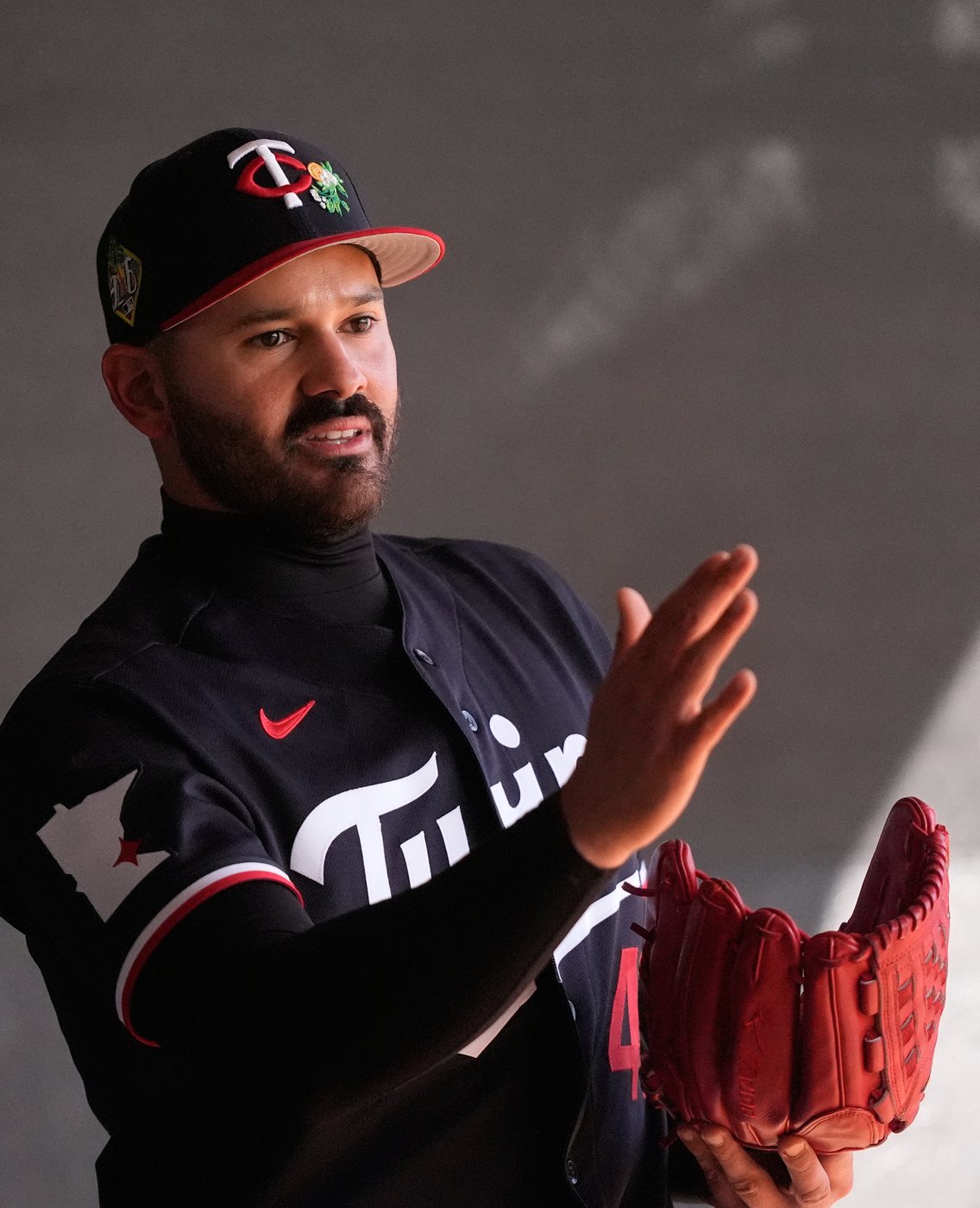 Twins starter Pablo López ends bullpen session early after experiencing elbow soreness | iNFOnews.ca