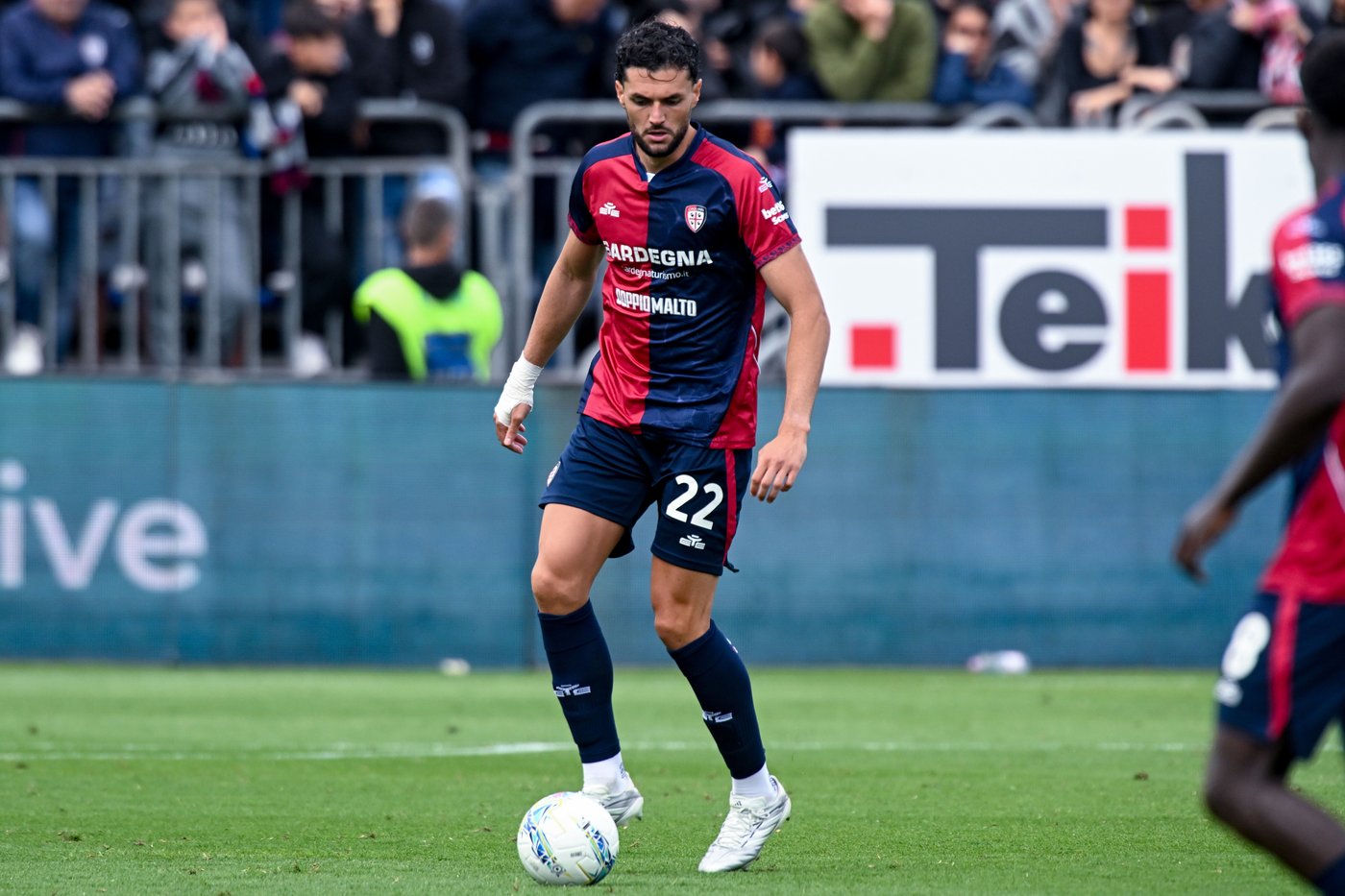Udinese's Keinan Davis alleges racist slur by Cagliari's Alberto Dossena | iNFOnews.ca