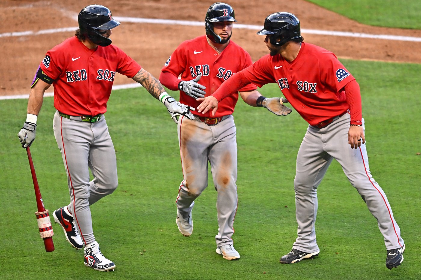 Aroldis Chapman sets relief Ks record, Red Sox rookie Jake Bennett stifles Angels in 5-2 win | iNFOnews.ca