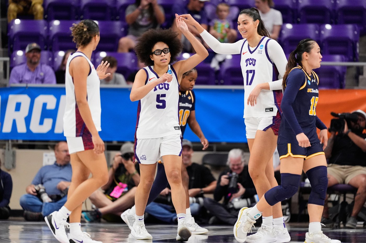 TCU's Olivia Miles becomes 3rd player with multiple triple-doubles in women's NCAA Tournament | iNFOnews.ca TCU's Olivia Miles becomes 3rd player with multiple triple-doubles in women's NCAA Tournament | iNFOnews.ca