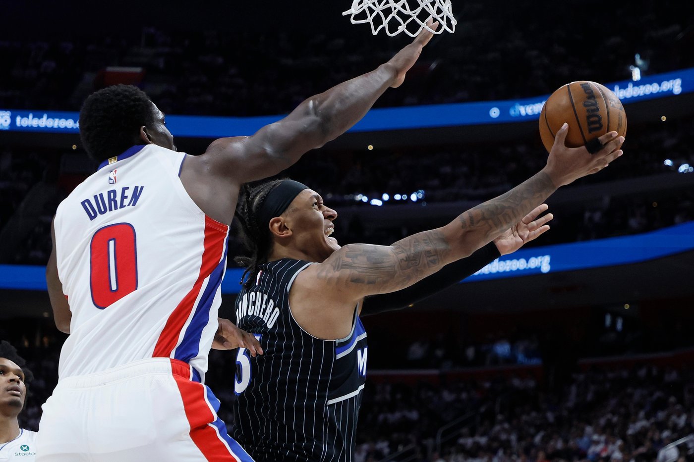 Saturday's NBA matchups: Nuggets-Timberwolves, Thunder-Suns, Knicks-Hawks and Pistons-Magic | iNFOnews.ca