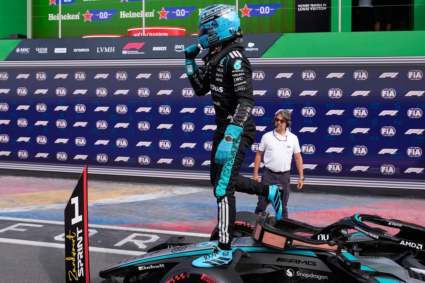 Russell jokes that getting engaged helped him speed to pole as F1 returns at the Dutch GP | iNFOnews.ca Russell jokes that getting engaged helped him speed to pole as F1 returns at the Dutch GP | iNFOnews.ca