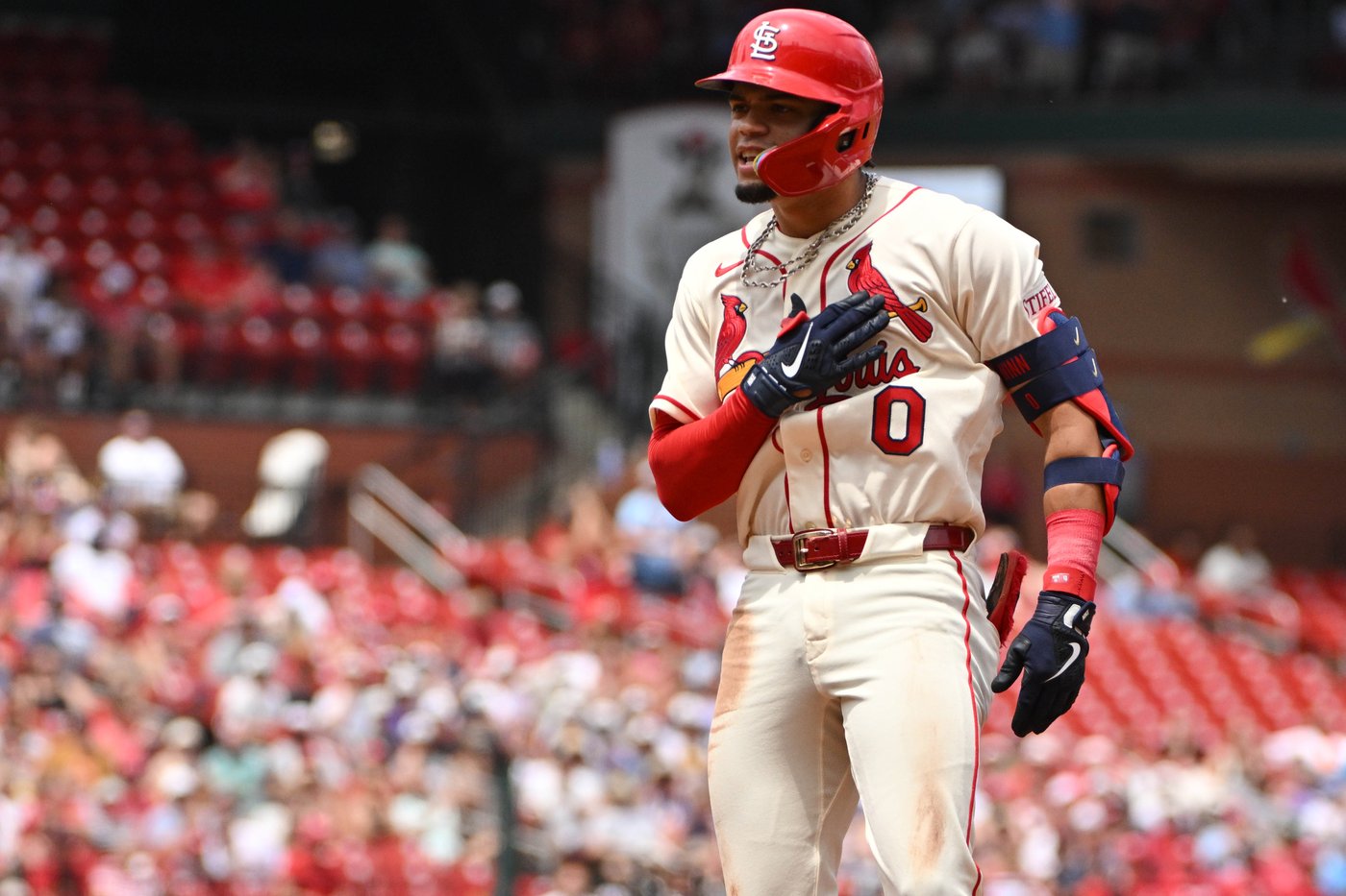 Lars Nootbaar's 8th inning HR lifts Cardinals over Reds 6-5 | iNFOnews.ca