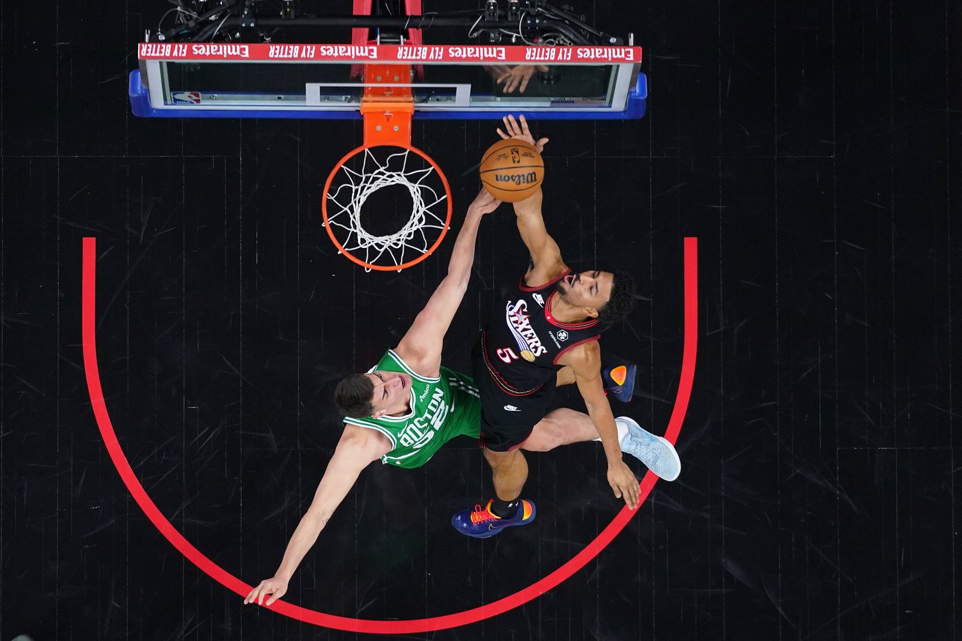 Celtics beat the 76ers 108-100 in Game 3 behind 25 points each from Tatum and Brown | iNFOnews.ca