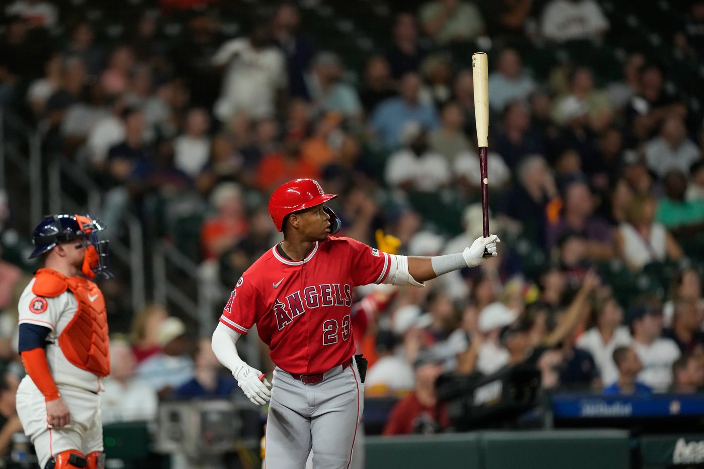 Pecko fans 4 in MLB debut, Vázquez hits 7th homer as the Astros beat the Angels 3-2 | iNFOnews.ca Pecko fans 4 in MLB debut, Vázquez hits 7th homer as the Astros beat the Angels 3-2 | iNFOnews.ca