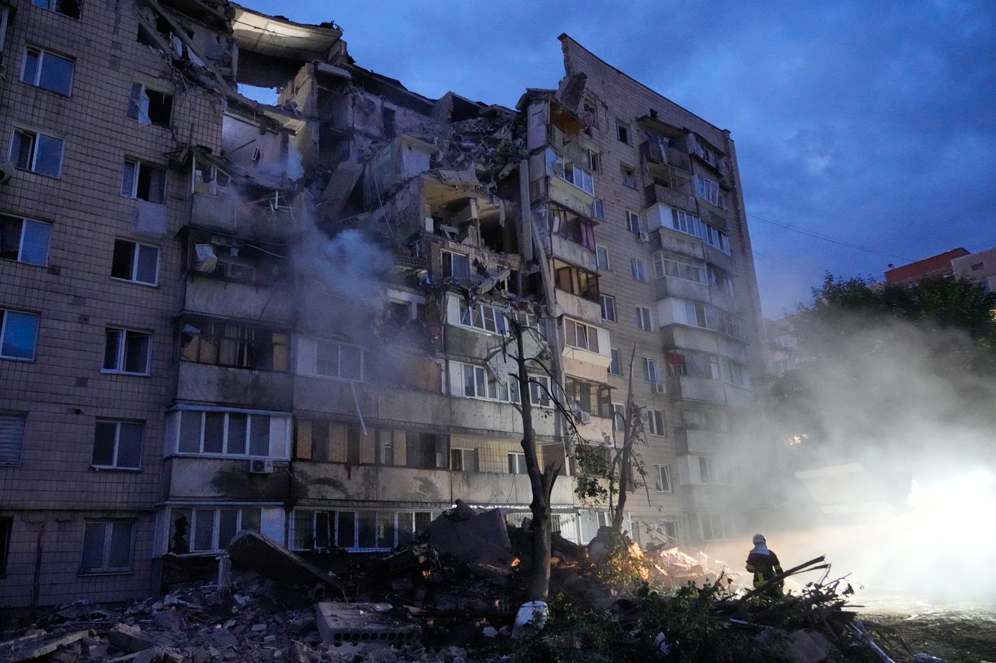 Russian missile and drone attack on Ukraine's capital kills at least 7 | iNFOnews.ca