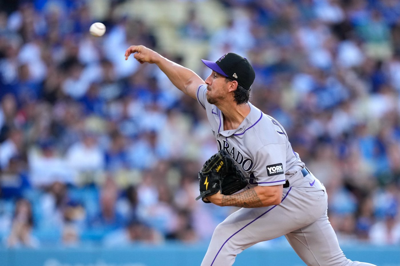 Rockies rally past the Dodgers 4-3 after 2 errors in the eighth | iNFOnews.ca Rockies rally past the Dodgers 4-3 after 2 errors in the eighth | iNFOnews.ca