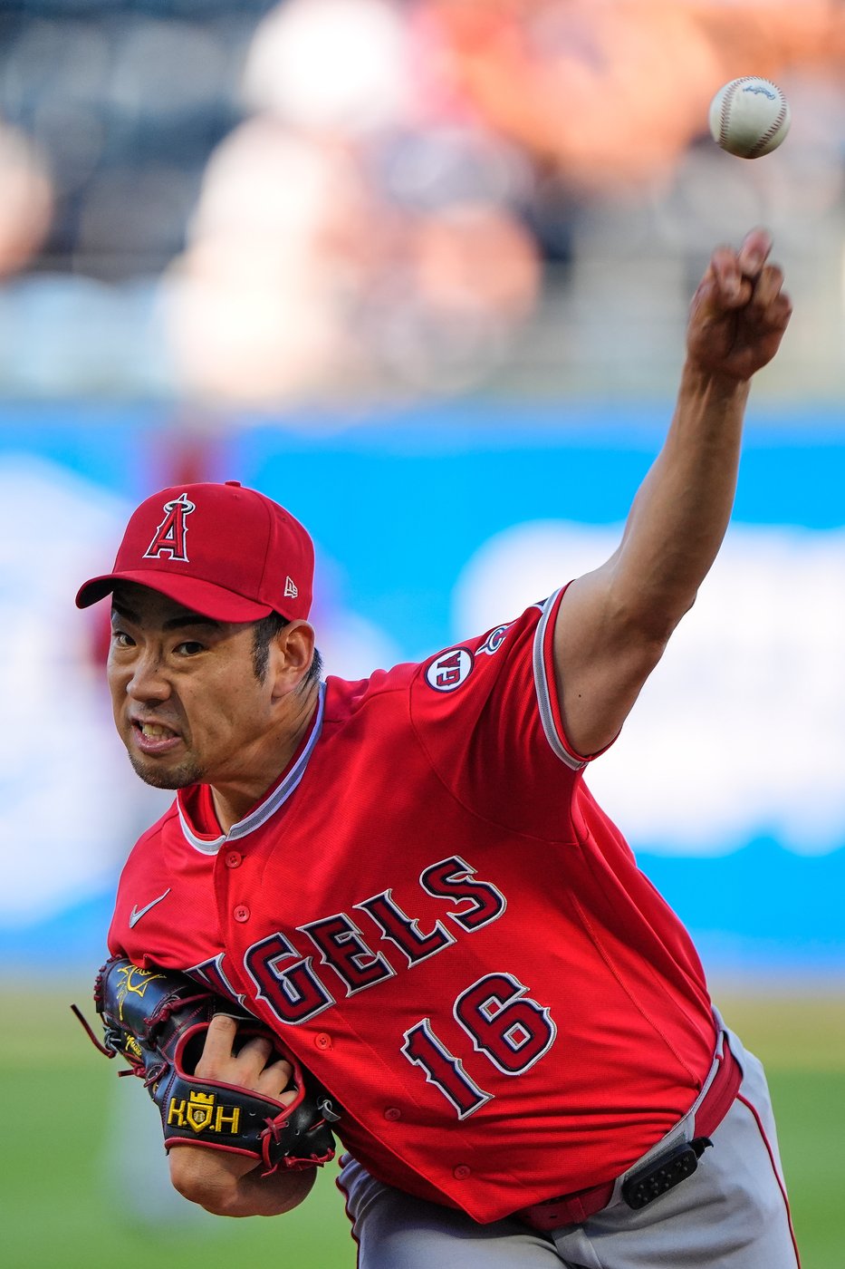 Angels place lefty Yusei Kikuchi on injured list with shoulder inflammation | iNFOnews.ca