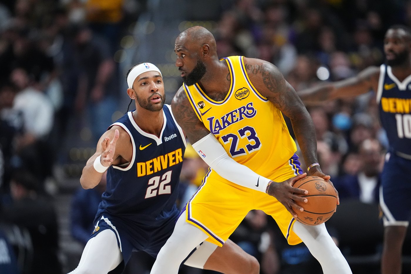 LeBron James returns for Lakers after missing past 3 games because of injuries | iNFOnews.ca