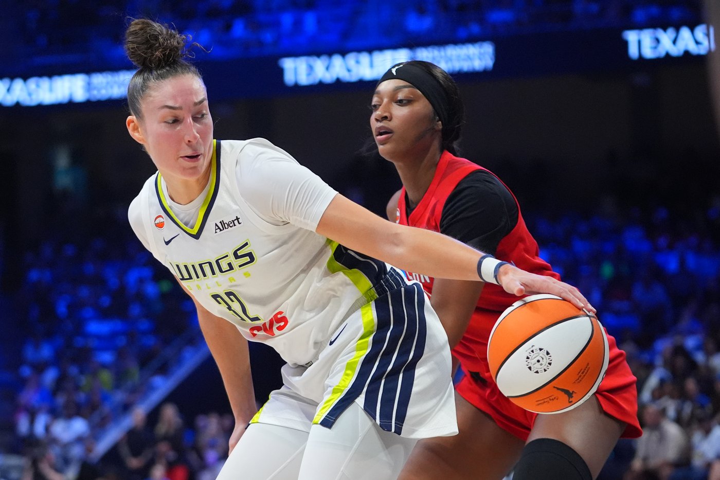 Gray and Reese lead the Dream past the Wings, 82-81 | iNFOnews.ca