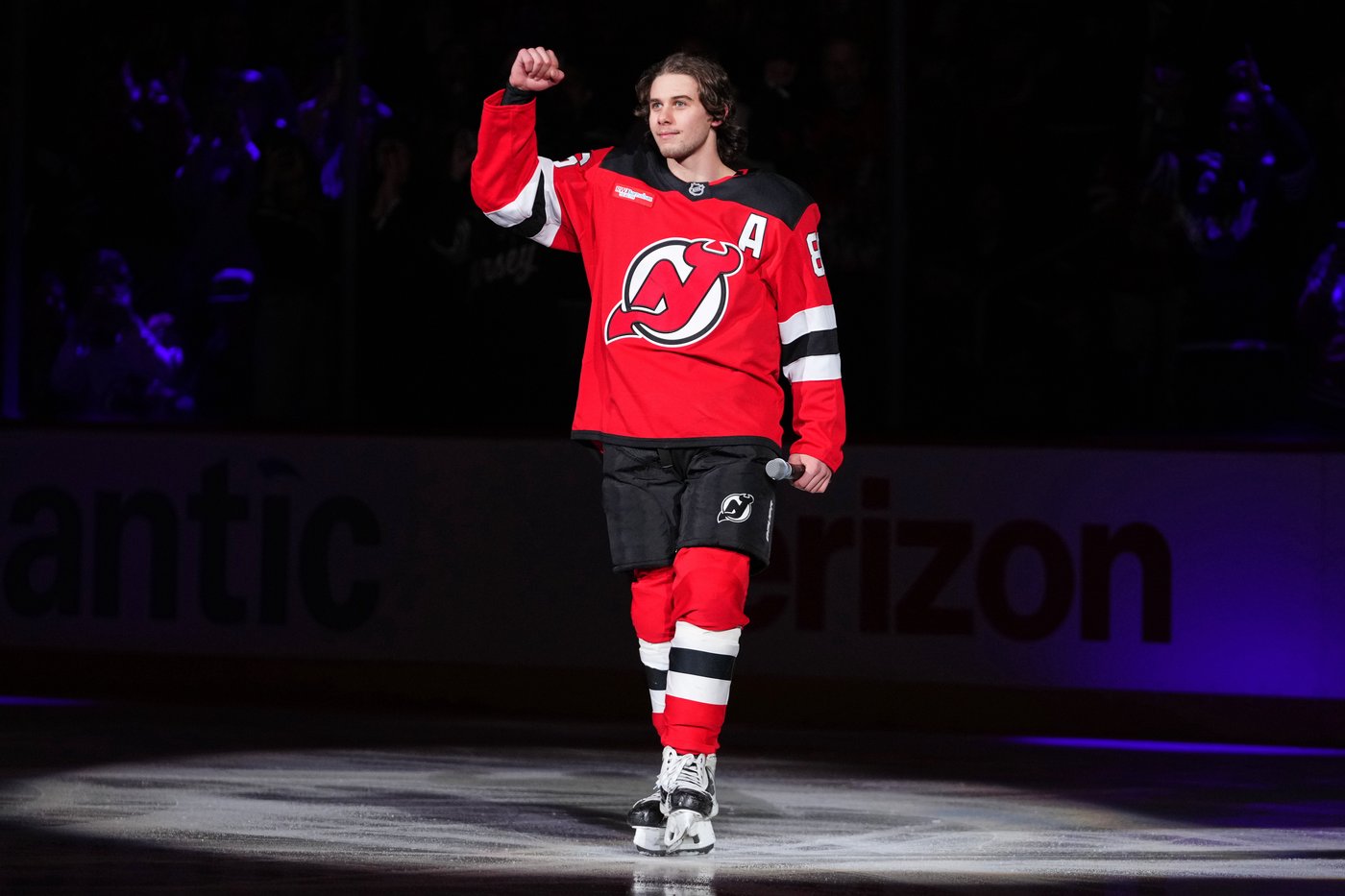 Jack Hughes has a hat trick and an assist in the Devils’ 6-3 win over the Rangers | iNFOnews.ca