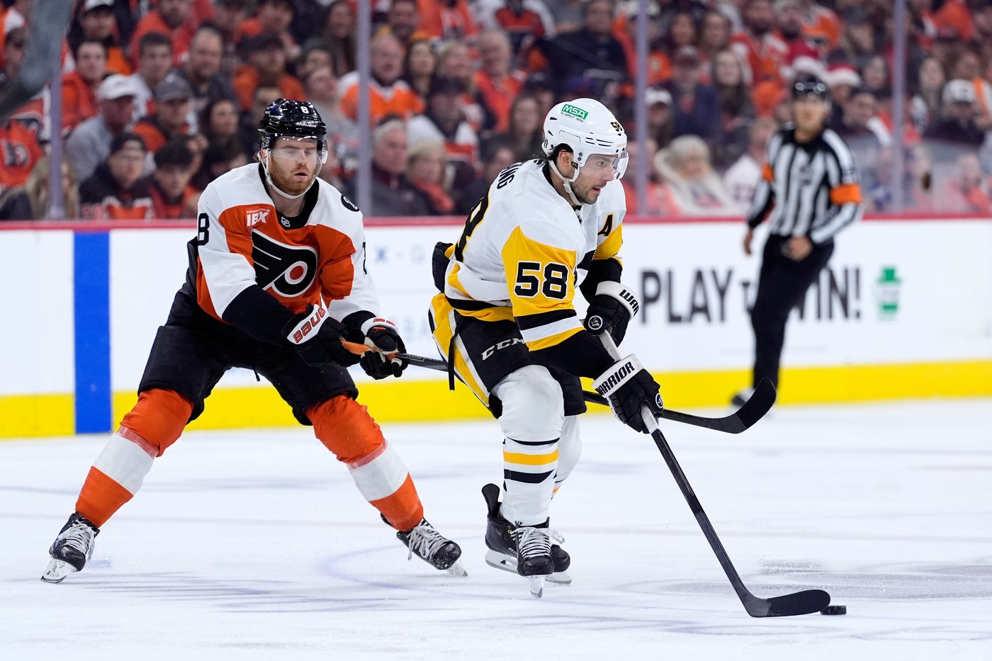 Crosby and Letang strike as the Penguins stave off a sweep with a 4-2 Game 4 win over Flyers | iNFOnews.ca