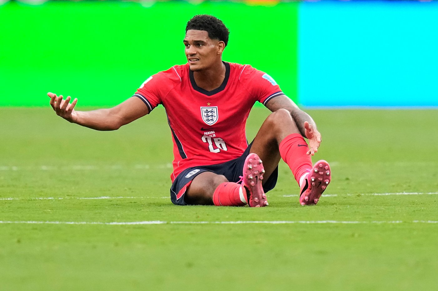 Another right back down for England at the World Cup as Jarell Quansah exits with ankle injury | iNFOnews.ca Another right back down for England at the World Cup as Jarell Quansah exits with ankle injury | iNFOnews.ca