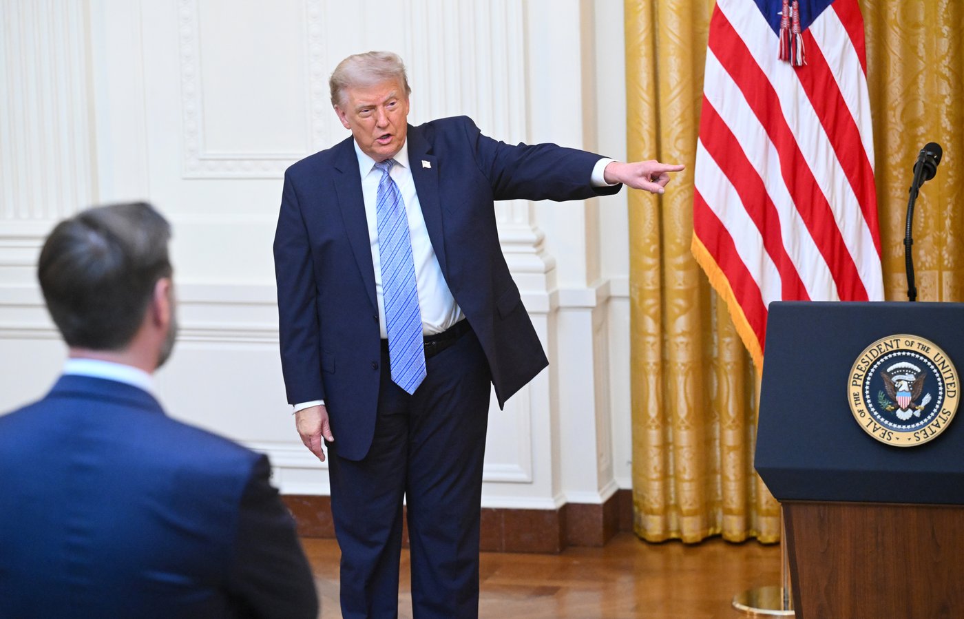 Trump uses primetime address to raise doubts about US elections ahead of midterms | iNFOnews.ca